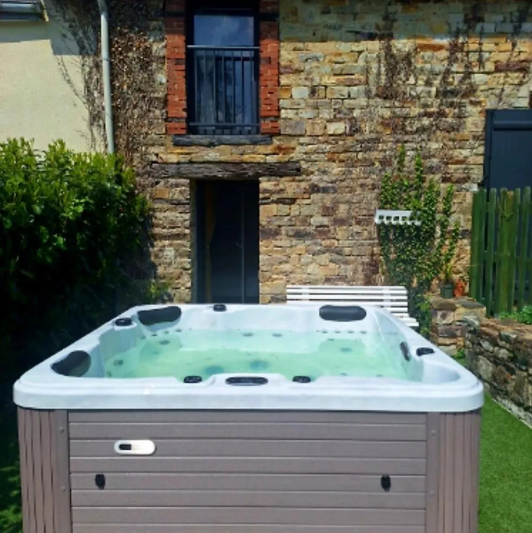 הוילה Servon-sur-Vilaine Longere Avec Jacuzzi Et Jardin A 10 Min De Rennes